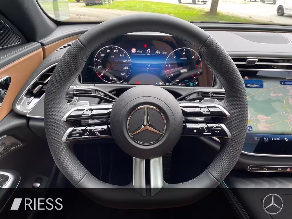Mercedes-Benz E 450 d 4M AMG+AHK+PANO+20+DISTR+360+BURM4D+KEYL E 450 - Bild 12