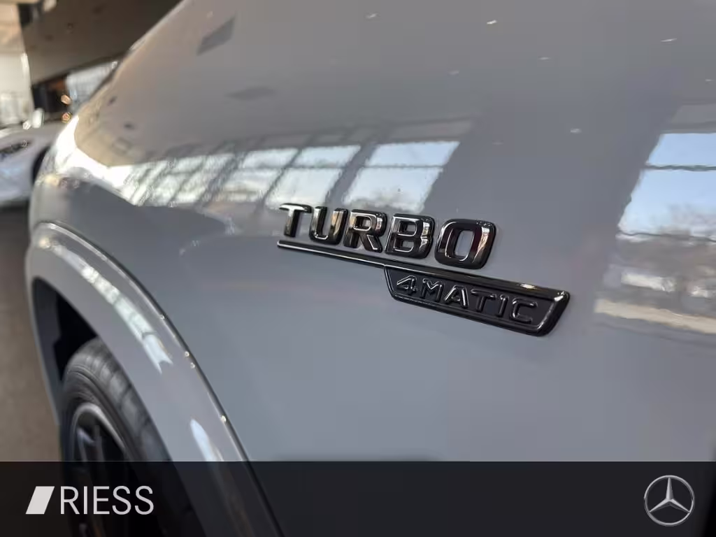 Mercedes-Benz GLA 35 AMG AMG+PANO+HUD+PERF SITZ+KEYLESS+360°+ GLA 35 AMG - Bild 21