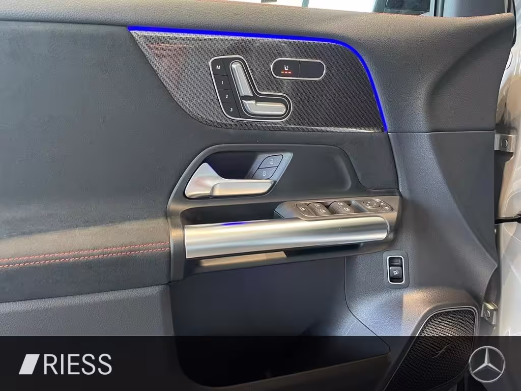 Mercedes-Benz GLA 35 AMG AMG+PANO+HUD+PERF SITZ+KEYLESS+360°+ GLA 35 AMG - Bild 4