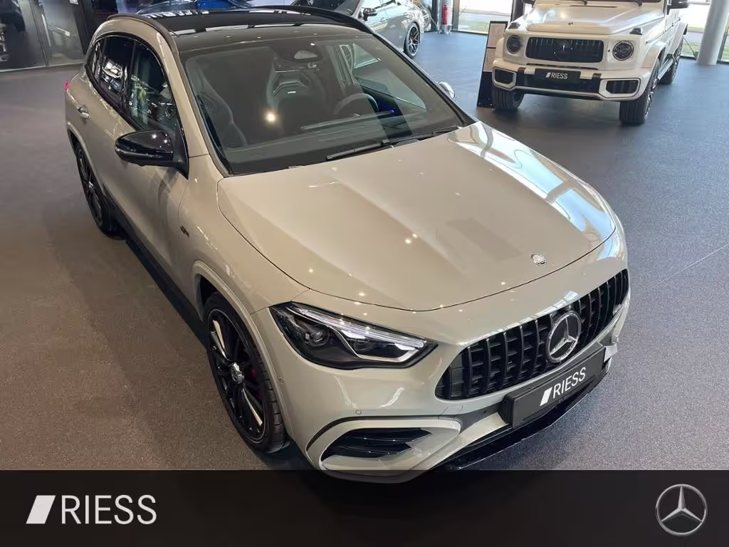 Mercedes-Benz GLA 35 AMG AMG+PANO+HUD+PERF SITZ+KEYLESS+360°+ GLA 35 AMG - Bild 9