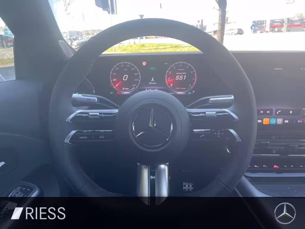 Mercedes-Benz CLA 200 4M AMG+AHK+SUPERSCREEN+360°+MULTIB+KEYL+ CLA 200 - Bild 13