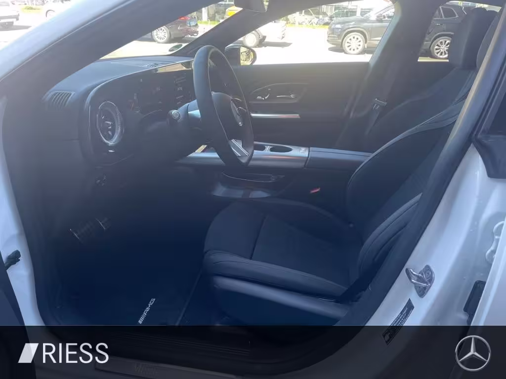 Mercedes-Benz CLA 200 4M AMG+AHK+SUPERSCREEN+360°+MULTIB+KEYL+ CLA 200 - Bild 3
