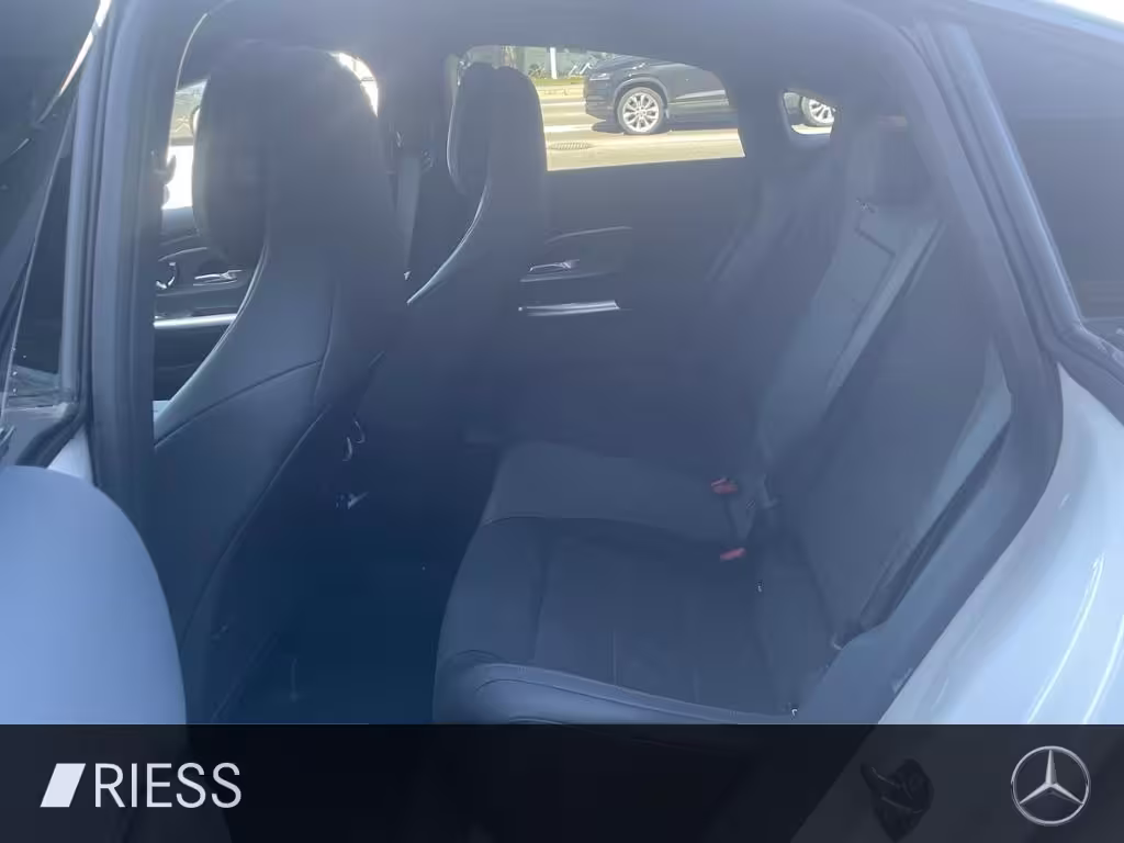 Mercedes-Benz CLA 200 4M AMG+AHK+SUPERSCREEN+360°+MULTIB+KEYL+ CLA 200 - Bild 5