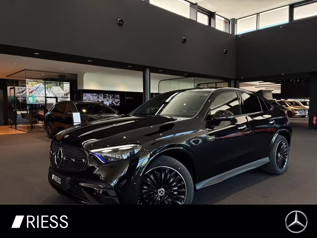 Mercedes-Benz GLC 300 4M Coupé AMG+PANO+DISTR+KEYL+AHK+DIGI L+