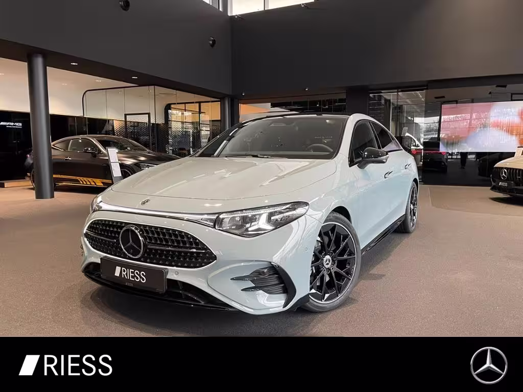 Mercedes-Benz CLA 200 NEU+C178+AMG+SUPERSCREEN+MULTIB+KEYL+MEM