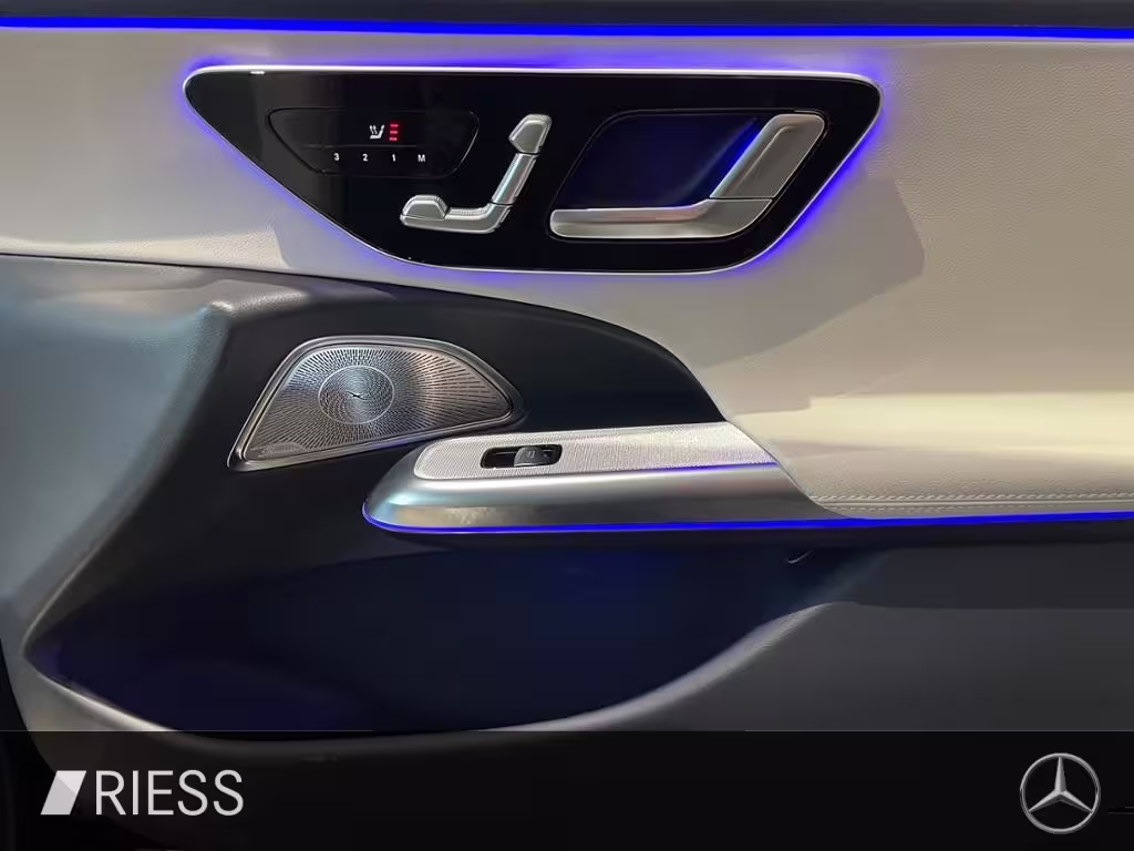 Mercedes-Benz E 300 de T 4M AMG+PANO+AHK+HUD+DISTRONIC+KEYLESS E 300 - Bild 13