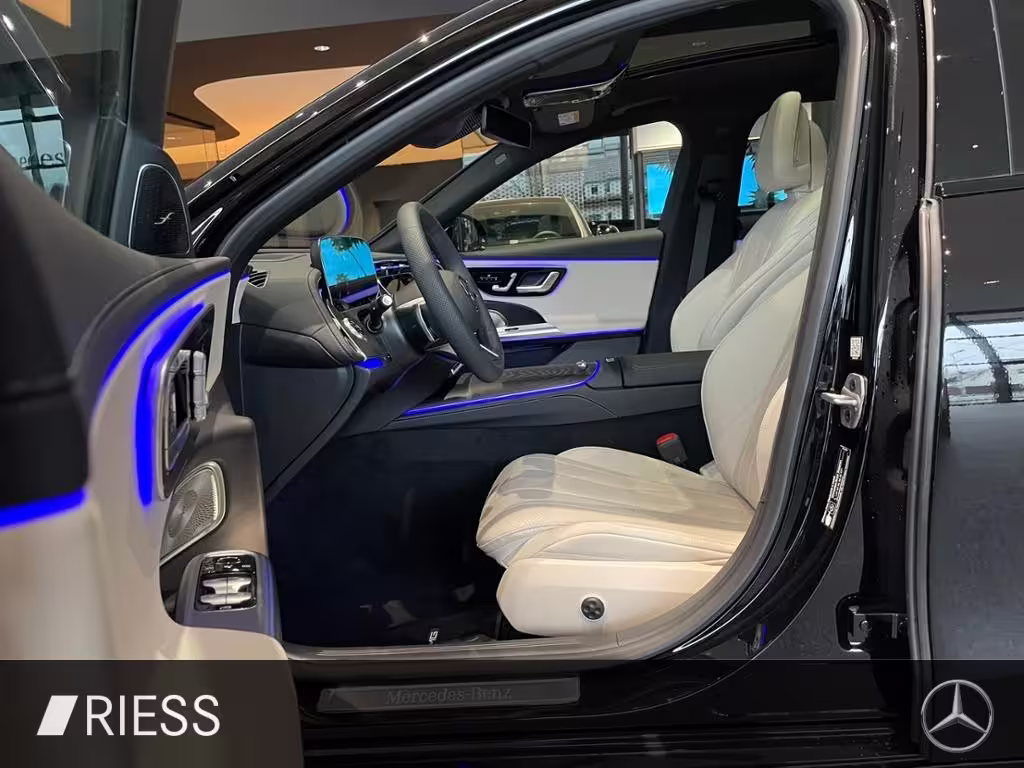 Mercedes-Benz E 300 de T 4M AMG+PANO+AHK+HUD+DISTRONIC+KEYLESS E 300 - Bild 3