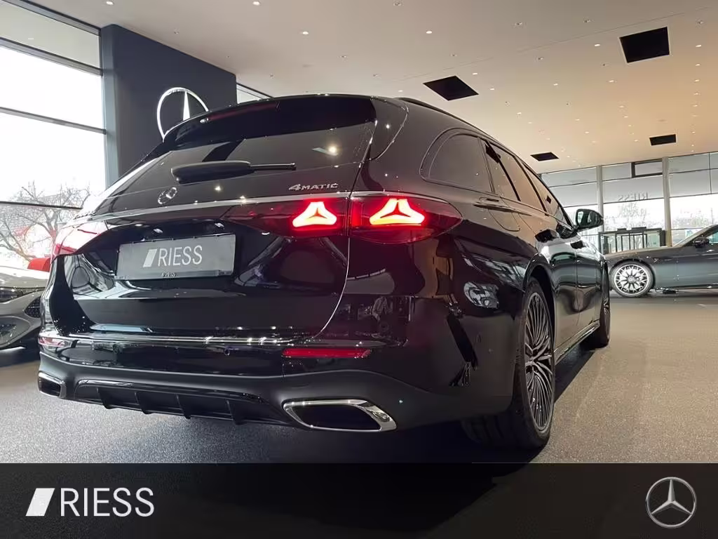 Mercedes-Benz E 300 de T 4M AMG+PANO+AHK+HUD+DISTRONIC+KEYLESS E 300 - Bild 8