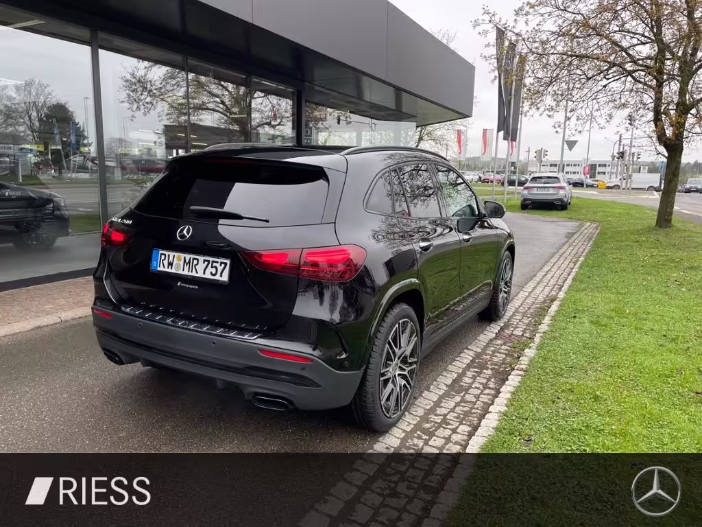 Mercedes-Benz GLA 200 AMG+AHK+KEYLESS+360°+MULTIBEAM+DISTRONIC GLA 200 - Bild 7