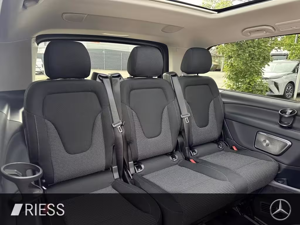 Mercedes-Benz V 300 d  ALLRAD/STYLE/AHK/360KAMERA/AIRMATIC/AMG V 300 - Bild 9