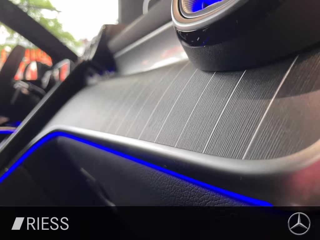 Mercedes-Benz GLC 300 4M AMG+PANO+AHK+AIRMATIC+HA LENK+DIGI L+ GLC 300 - Bild 12