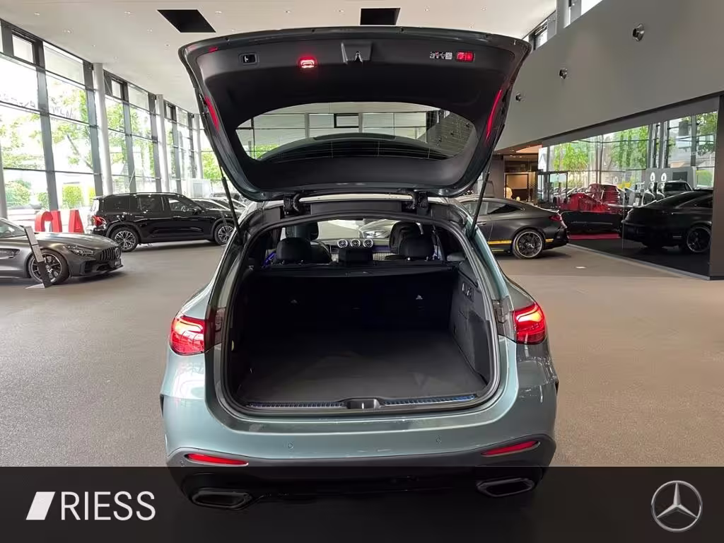 Mercedes-Benz GLC 300 4M AMG+PANO+AHK+AIRMATIC+HA LENK+DIGI L+ GLC 300 - Bild 18