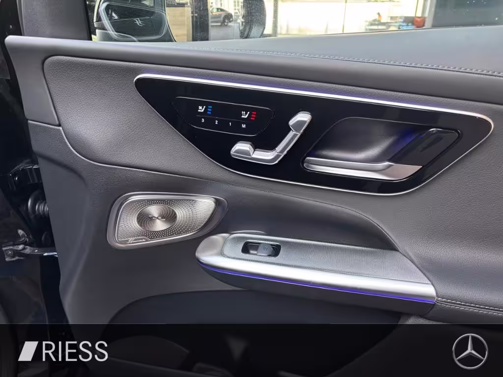 Mercedes-Benz GLC 300 d 4M Coupé AMG+AHK+PANO+DIST+DIGI+BURM3D GLC 300 - Bild 10