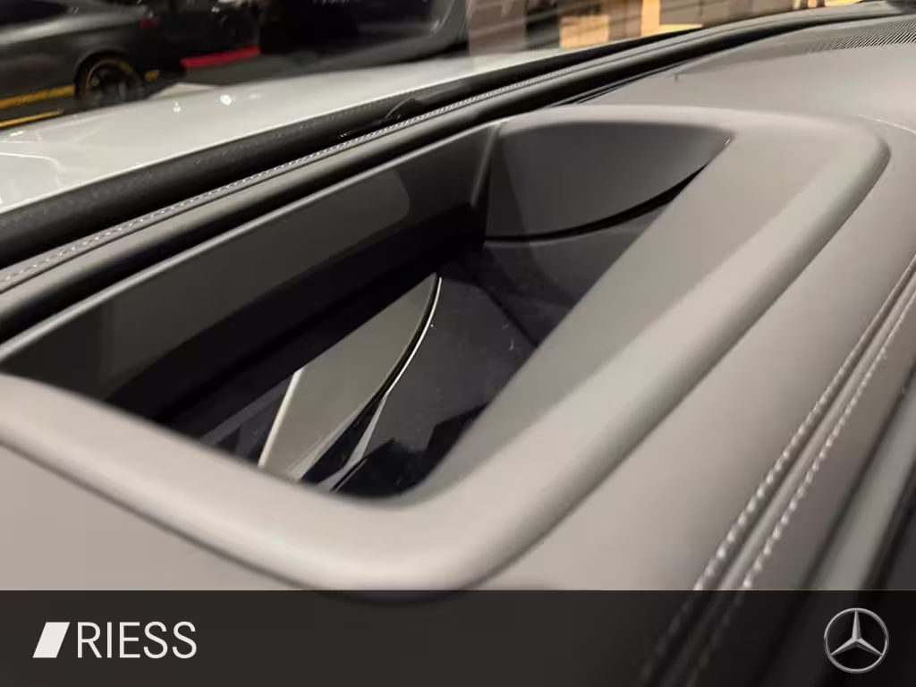 Mercedes-Benz GLC 300 d 4M AMG+PANO+AHK+STDHZG+DISTR+HUD+KEYL+360 GLC 300 - Bild 17