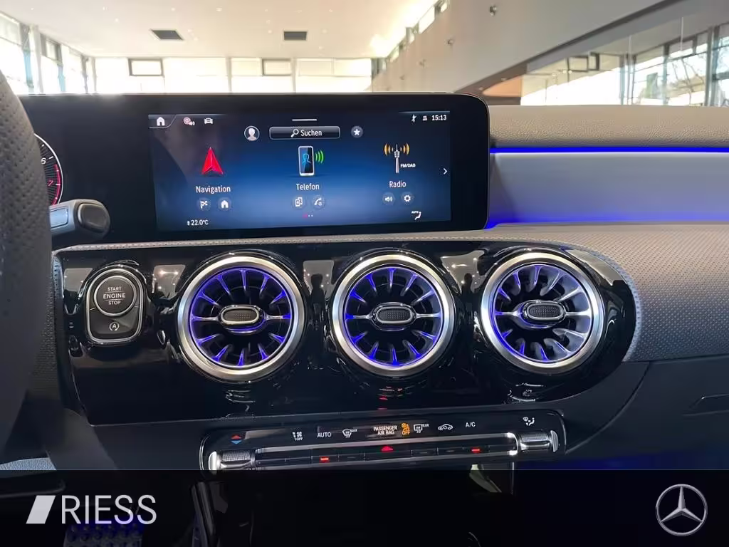 Mercedes-Benz A 200 AMG+PANO+DISTR+LED+KEYL+KAMERA+MEM+SOUND+ A 200 - Bild 16