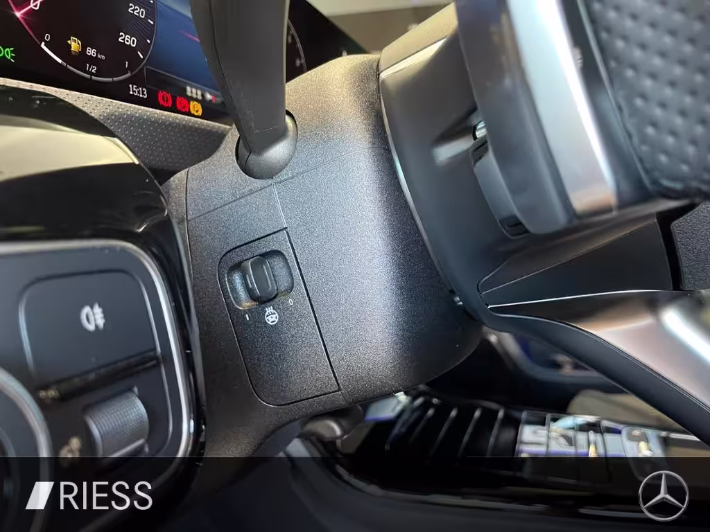 Mercedes-Benz A 200 AMG+PANO+DISTR+LED+KEYL+KAMERA+MEM+SOUND+ A 200 - Bild 17