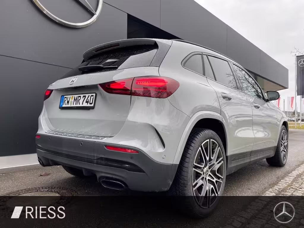 Mercedes-Benz GLA 200 AMG+AHK+DISTRONIC+KAMERA+NIGHT+THERMATIC GLA 200 - Bild 6