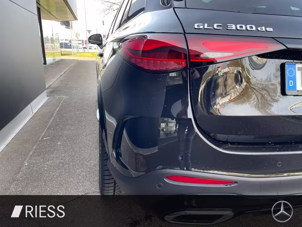 Mercedes-Benz GLC 300 de 4M EQ Hybrid AMG+AHK+PANO+DISTR+MEM+ GLC 300 - Bild 16