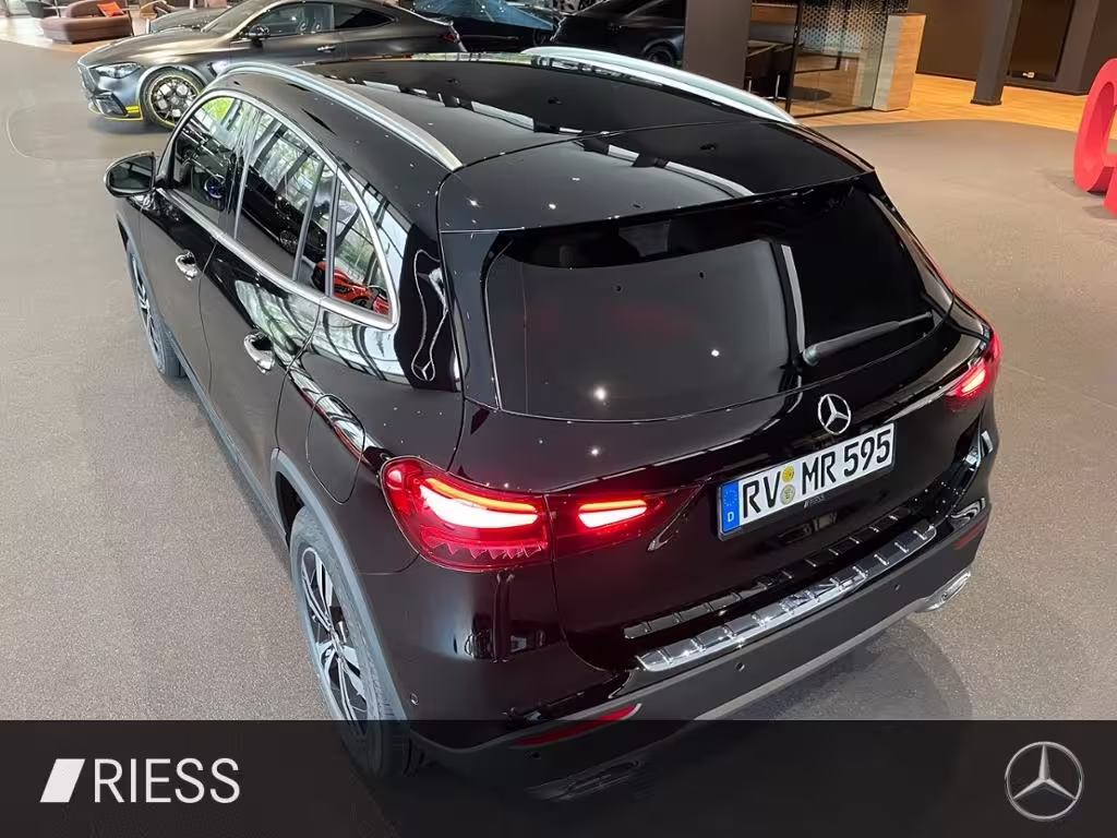 Mercedes-Benz GLA 200 PROGRESSIVE+DISTRONIC+AHK+MULTIBEAM+KEYL+ GLA 200 - Bild 7