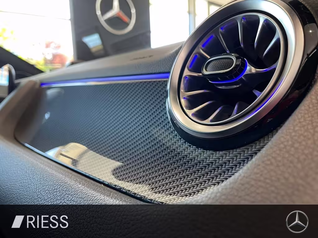Mercedes-Benz GLA 45 S AMG PANO+AERO PCKG+DRIVERS PCKG+HUD+360 GLA 45 AMG - Bild 12