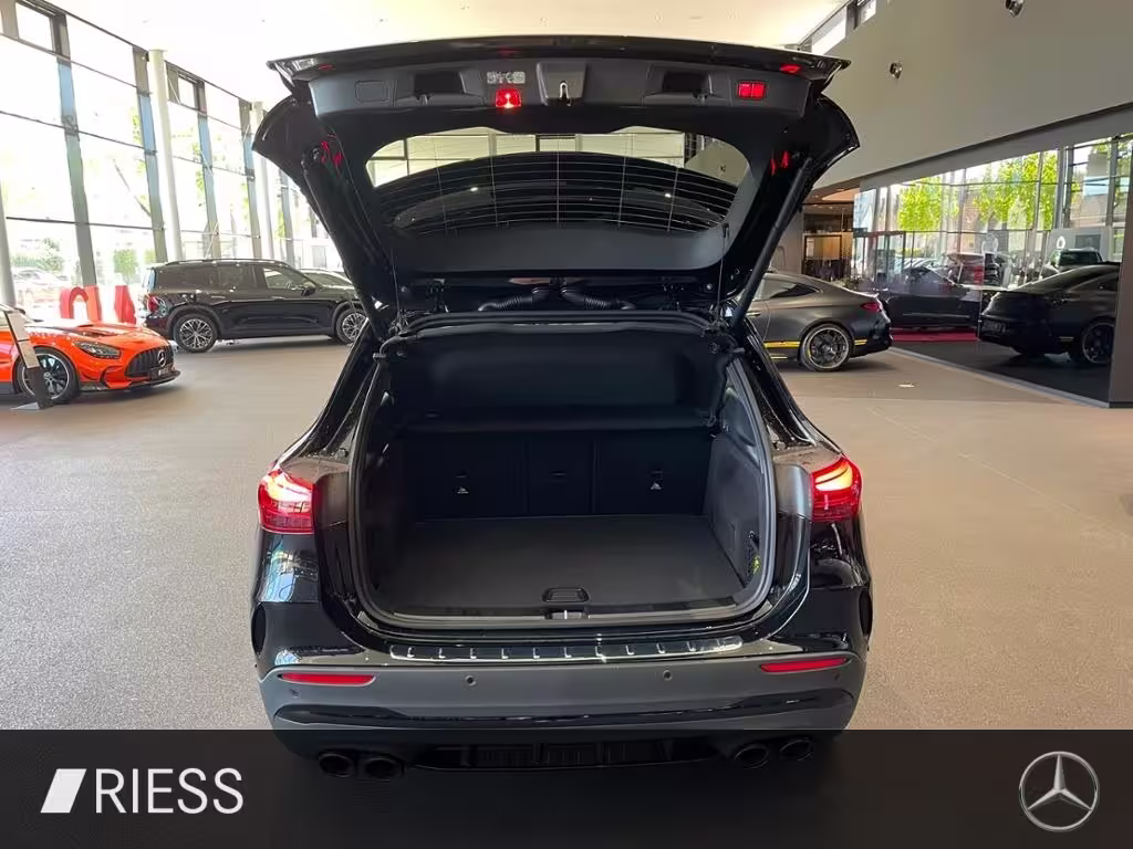 Mercedes-Benz GLA 45 S AMG PANO+AERO PCKG+DRIVERS PCKG+HUD+360 GLA 45 AMG - Bild 19