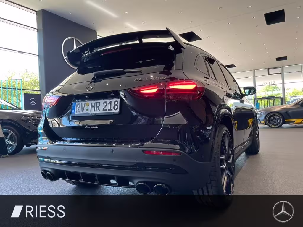 Mercedes-Benz GLA 45 S AMG PANO+AERO PCKG+DRIVERS PCKG+HUD+360 GLA 45 AMG - Bild 8