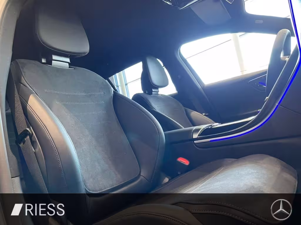 Mercedes-Benz C 180 T AMG+AHK+DISTR+DIGI L+TOTWKL+360°+MEMORY+ C 180 - Bild 11