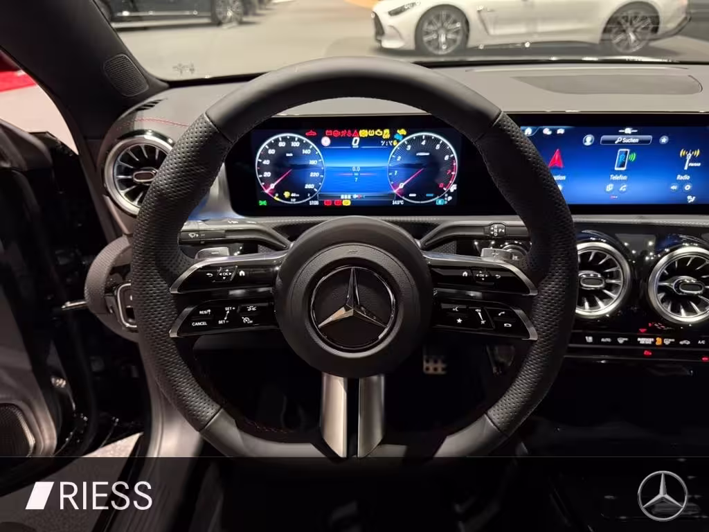 Mercedes-Benz CLA 200 AMG+PANO+DISTR+KEYLESS+TOTWKL+MULTIBEAM+ CLA 200 - Bild 15