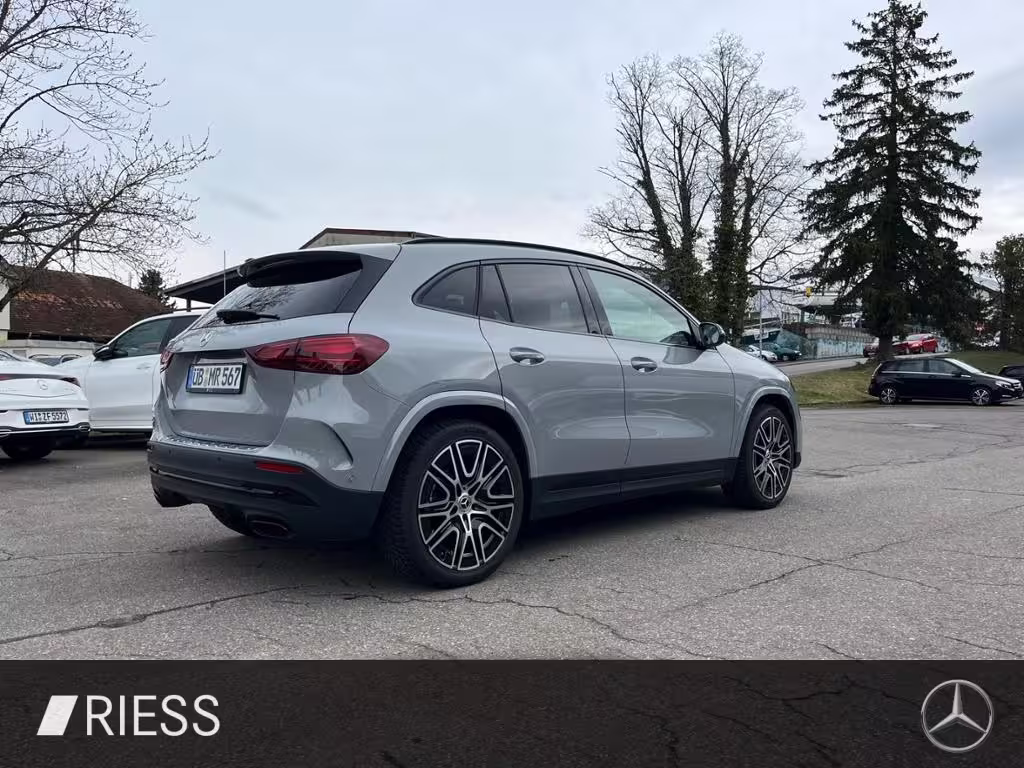 Mercedes-Benz GLA 200 AMG+AHK+PANO+SPECIAL-EDITION+DISTRONIC+ GLA 200 - Bild 3
