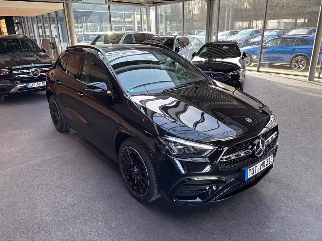 Mercedes-Benz GLA 200 d AMG+AHK+KAMERA+NIGHT+SOUNDSYS+THERMATIC GLA 200 - Bild 2