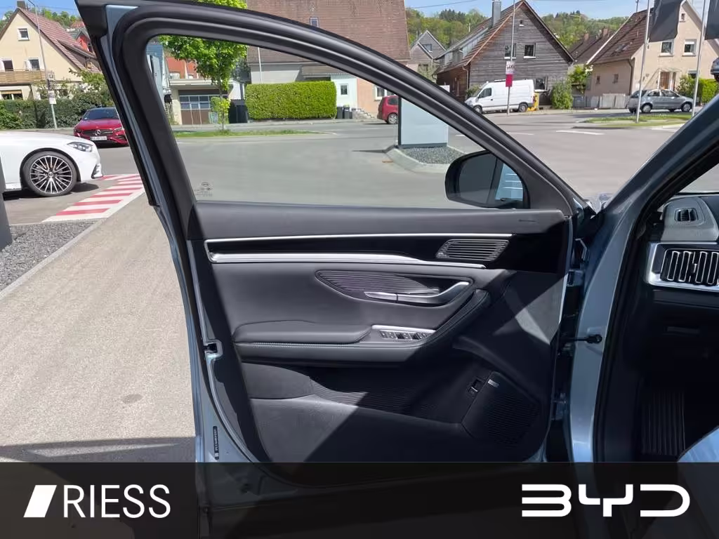 BYD SEAL U Design 2xKlima 360 AUT DynLicht HUD Kam. Seal U - Bild 5