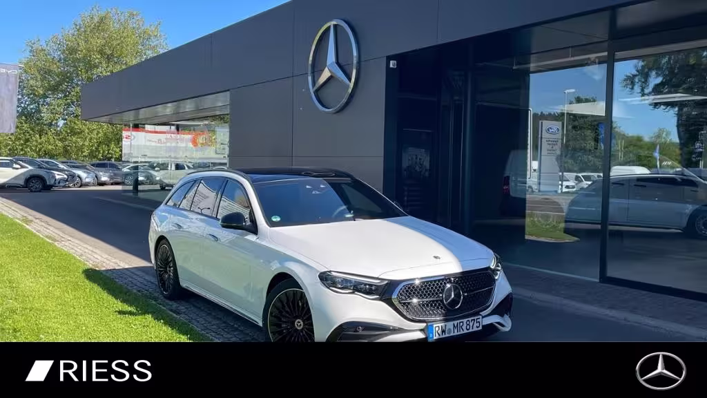 Mercedes-Benz E 220 d 4M T AMG+AHK+PANO+360+20+DISTR+MEM+KEYL