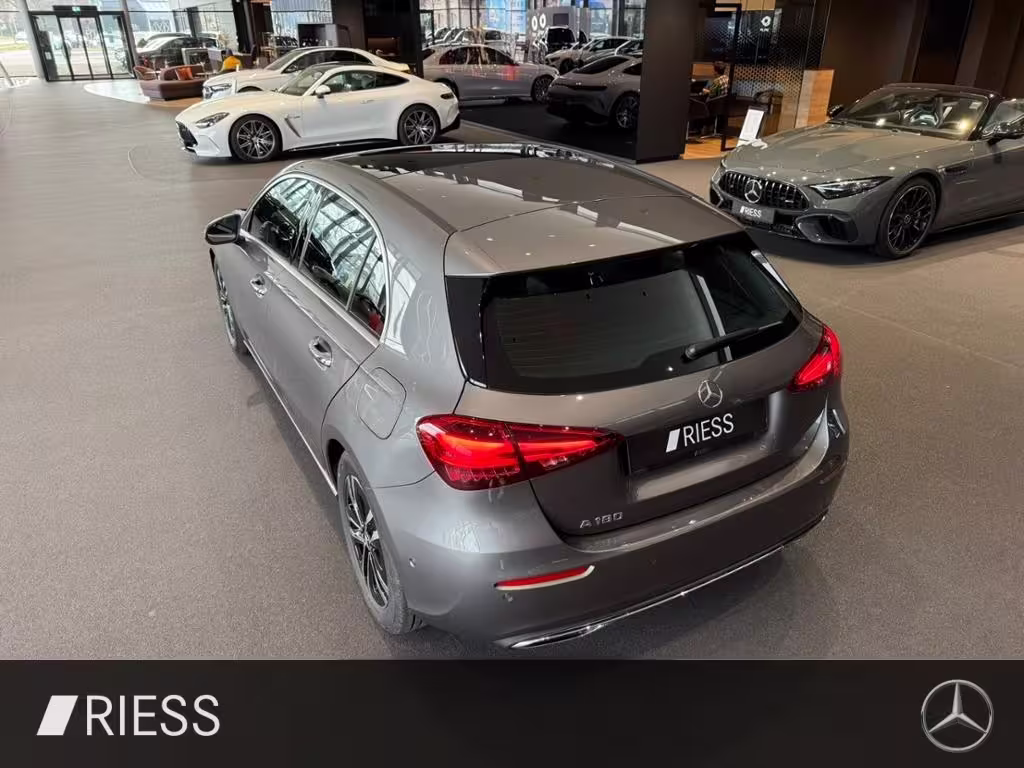 Mercedes-Benz A 180 PROGRESSIVE+PANO+DISTRONIC+MULTIBEAM+ A 180 - Bild 7