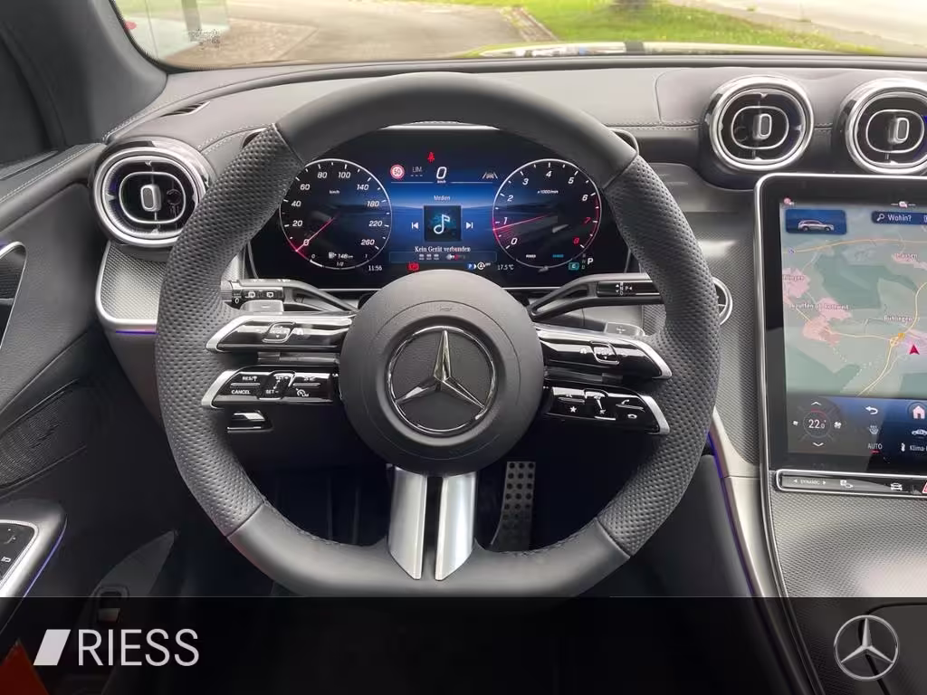 Mercedes-Benz GLC 200 4M AMG+AHK+PANO+360°+HANDS+FREE+20+DIGI GLC 200 - Bild 12