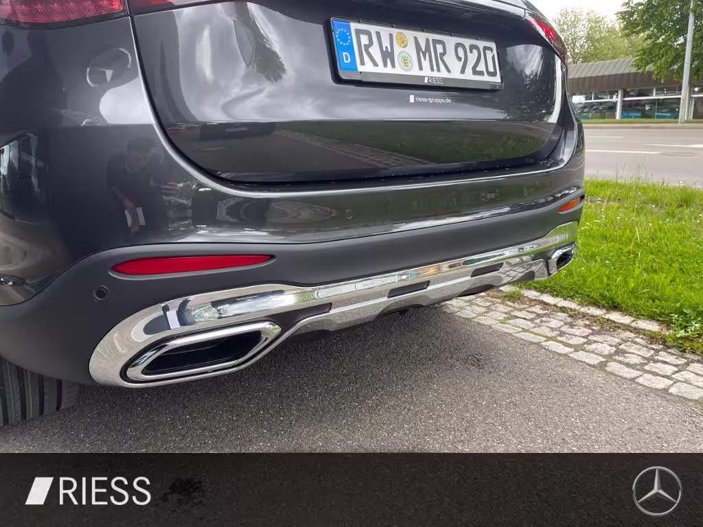 Mercedes-Benz GLC 200 4M AMG+AHK+PANO+360°+HANDS+FREE+20+DIGI GLC 200 - Bild 17