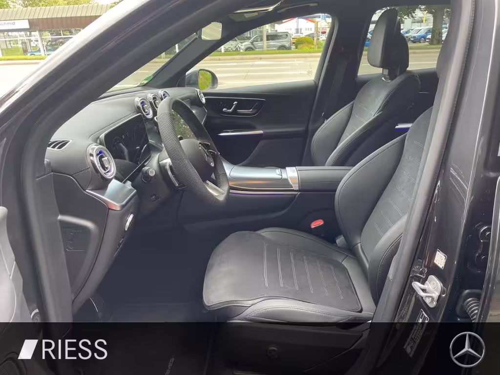 Mercedes-Benz GLC 200 4M AMG+AHK+PANO+360°+HANDS+FREE+20+DIGI GLC 200 - Bild 4
