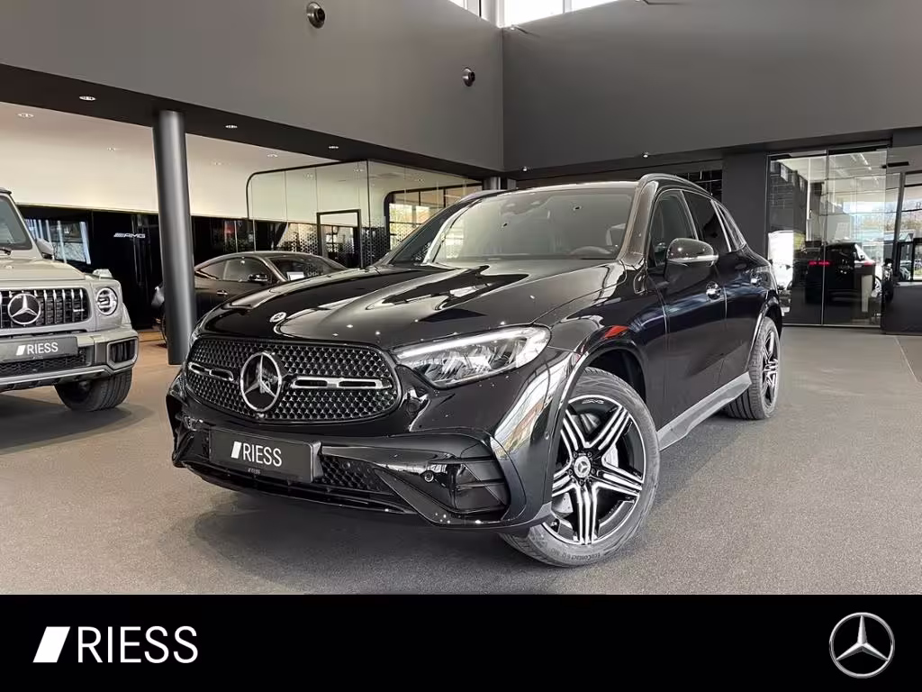 Mercedes-Benz GLC 300 d 4M AMG+PANO+STDHZG+HUD+DISTR+AHK+KEYL+