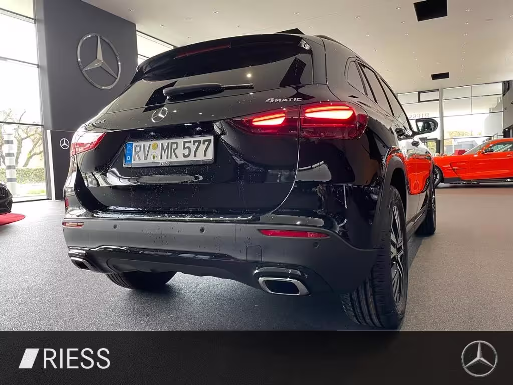 Mercedes-Benz GLA 200 d 4M AMG+AHK+DISTRONIC+MULTIBEAM+KEYLESS GLA 200 - Bild 8
