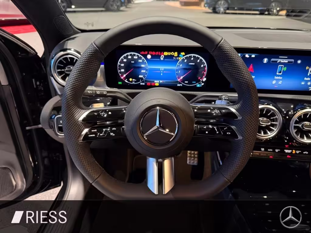 Mercedes-Benz A 180 AMG+DISTRONIC+AHK+MULTIBEAM+KEYL+TOTWKL+ A 180 - Bild 15