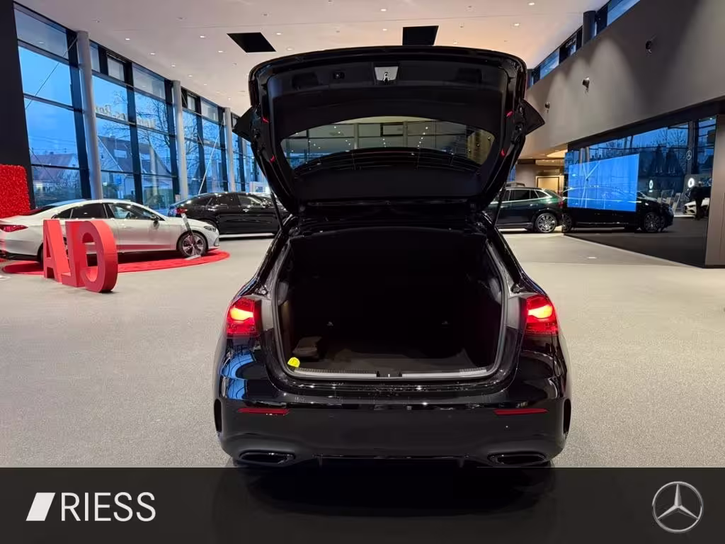 Mercedes-Benz A 180 AMG+DISTRONIC+AHK+MULTIBEAM+KEYL+TOTWKL+ A 180 - Bild 18