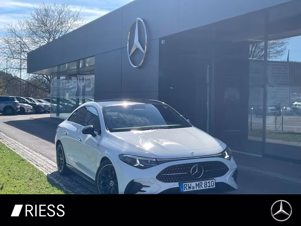 Mercedes-Benz CLA 200 4M AMG+AHK+PANO+19+MULTIBEAM+MEMORY+
