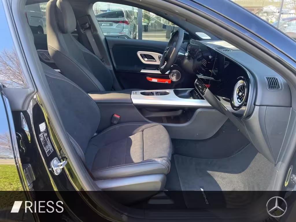 Mercedes-Benz CLA 200 4M AMG+AHK+PANO+BURM3D+MEM+MULTIBEAM+19 CLA 200 - Bild 10