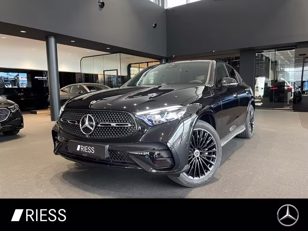 Mercedes-Benz GLC 300 4M Coupé AMG+PANO+HUD+AIRMATIC+HA LENK+KEYL