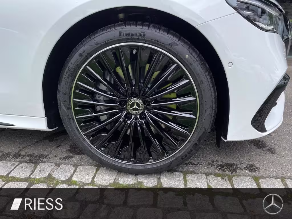 Mercedes-Benz E 220 d 4M T AMG+AHK+PANO+360+DISTR+20°+MEM+KEYL E 220 - Bild 9
