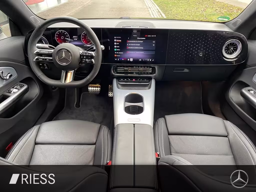 Mercedes-Benz CLA 350 4M EQ AMG+PANO+LEDER+MASSAGE+KEYLESS-GO+ CLA 350 - Bild 12