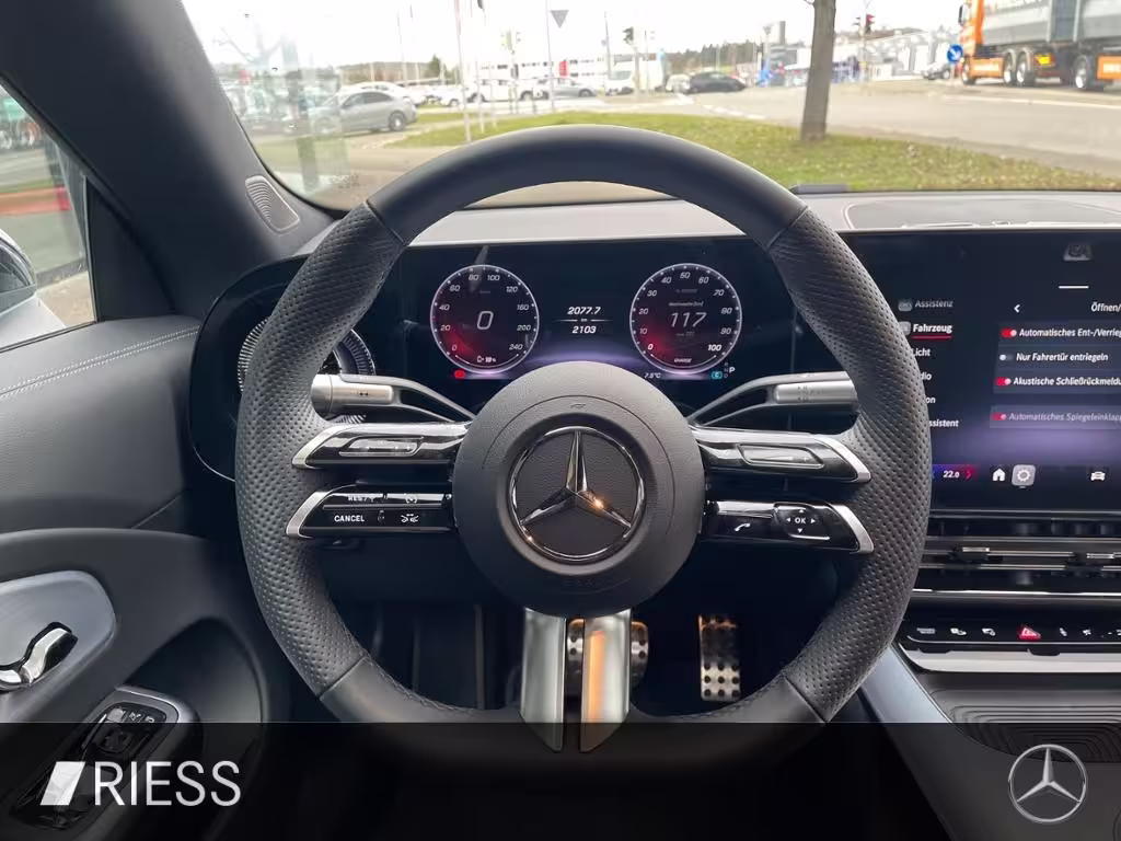 Mercedes-Benz CLA 350 4M EQ AMG+PANO+LEDER+MASSAGE+KEYLESS-GO+ CLA 350 - Bild 13