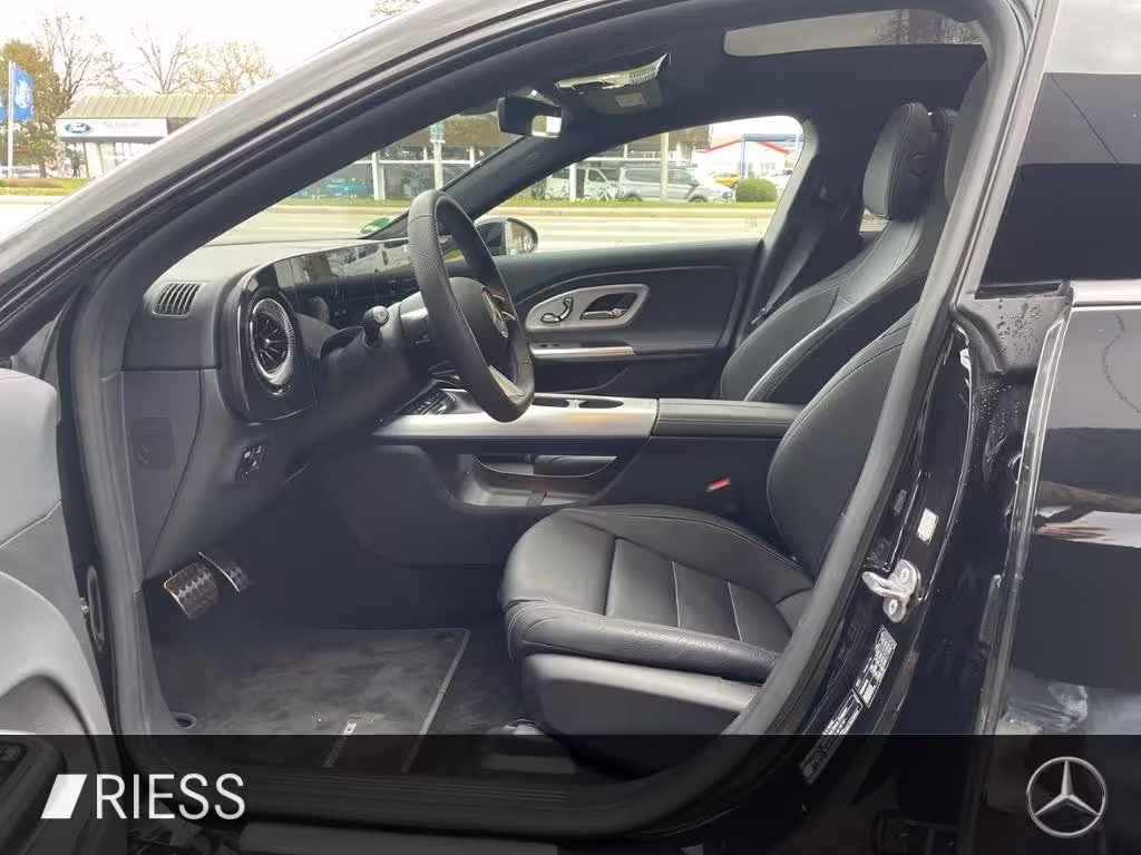 Mercedes-Benz CLA 350 4M EQ AMG+PANO+LEDER+MASSAGE+KEYLESS-GO+ CLA 350 - Bild 3