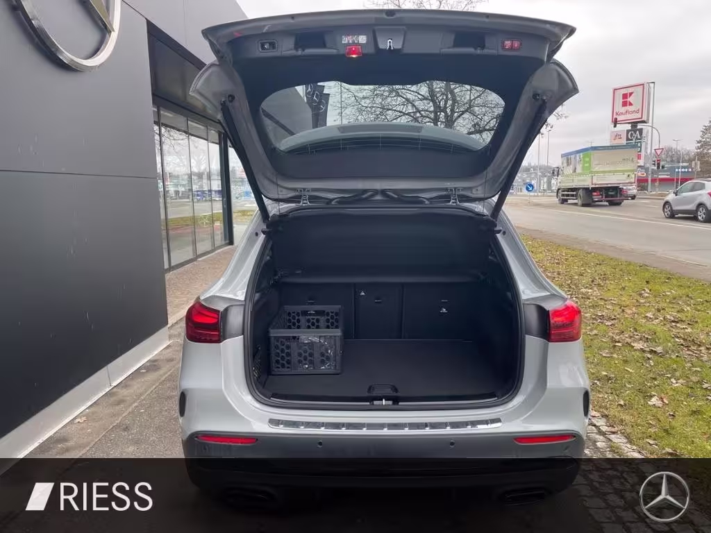 Mercedes-Benz GLA 250 4MATIC AMG SE+AHK+PANO+360°+HUD+20+DIST GLA 250 - Bild 14