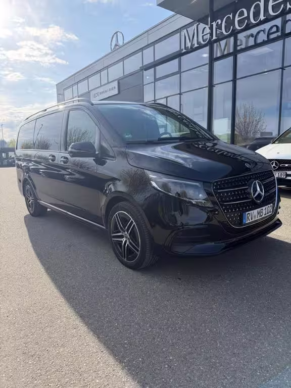 Mercedes-Benz V 300 d  AVANTGARDE/AMG/4MATIC/360°KAM/AHK/AIRMA V 300 - Bild 2