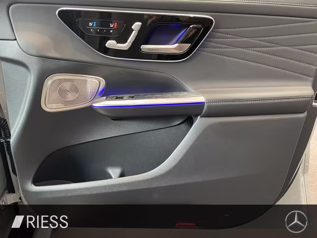 Mercedes-Benz GLC 300 4M AMG+PANO+HUD+DISTR+AIRM+AHK+DIGI LI+ GLC 300 - Bild 13
